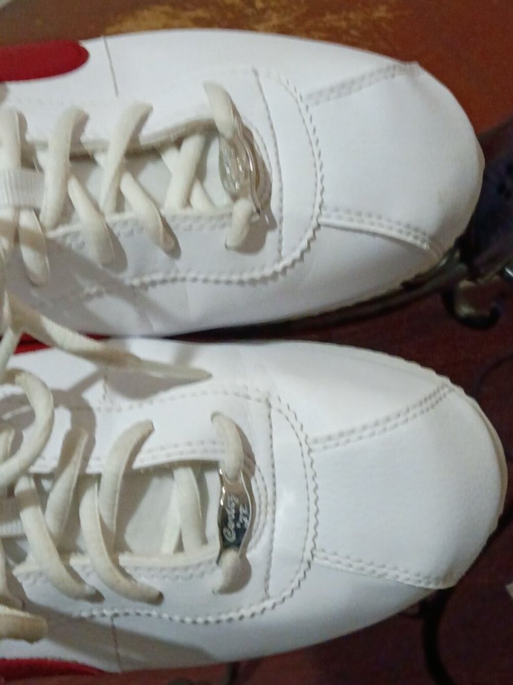 Youth Nike Cortez 72 Forrest Gump White Leather Red Swoosh 904764-103 Size 7Y - Picture 14 of 14